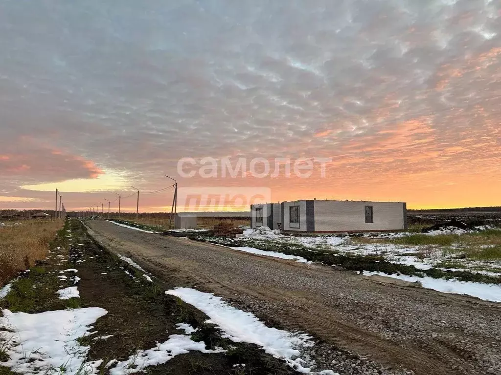 Участок в Тюменская область, Тюменский район, Новокаменский кп  (12.0 ... - Фото 0