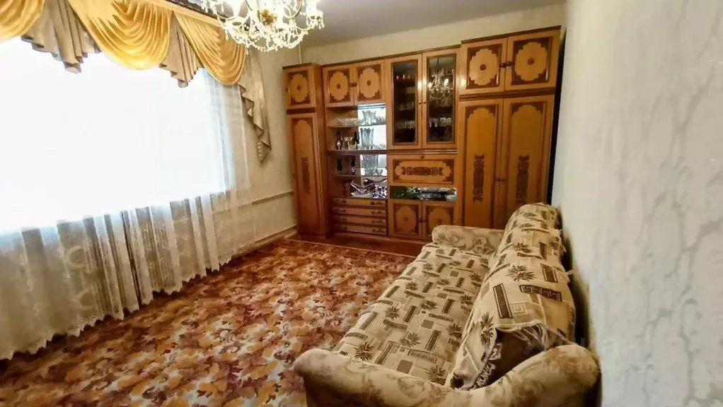 3-к кв. Курская область, Курск Золотая ул., 2А (71.8 м) - Фото 0