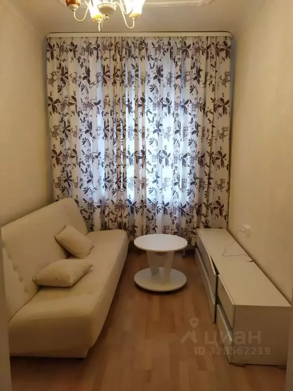 Комната Москва Авиамоторная ул., 47 (10.2 м) - Фото 0