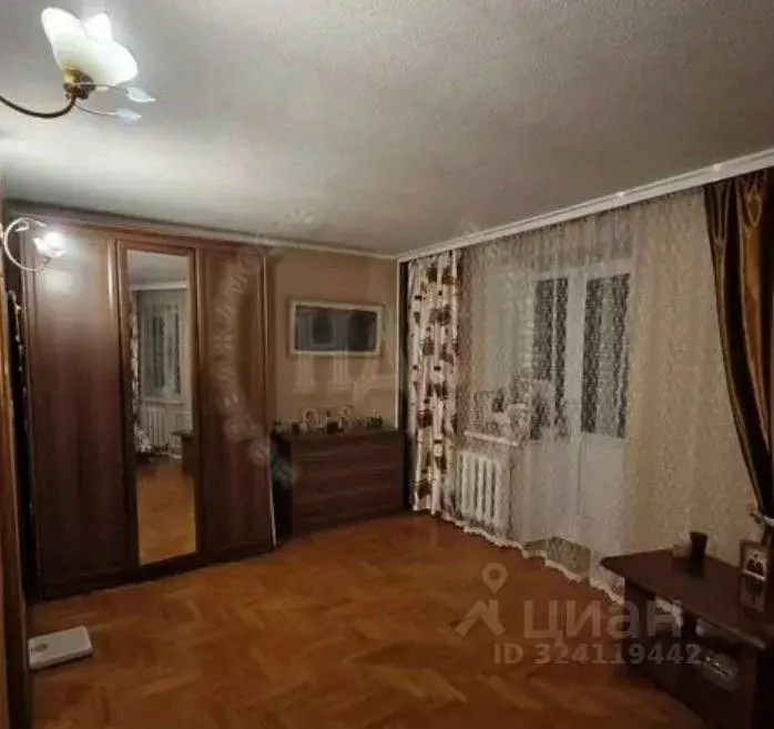 3-к кв. Курская область, Курск ул. Дзержинского, 65/2 (92.0 м) - Фото 1