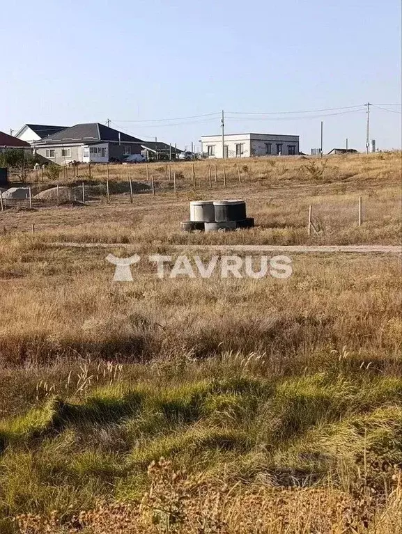 Участок в Крым, Симферопольский район, с. Доброе ул. Йилдыз (10.0 ... - Фото 1