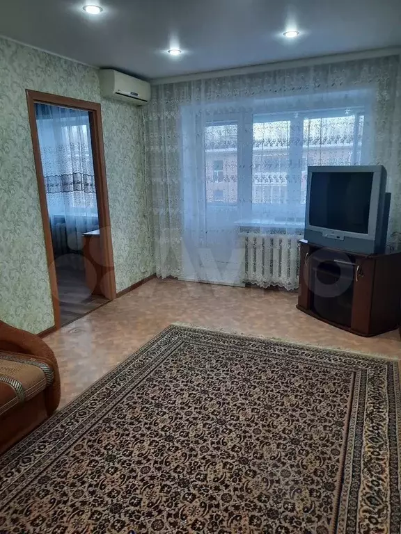 2-к. квартира, 40 м, 5/5 эт. - Фото 1