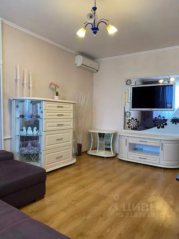 2-к кв. Крым, Керчь ул. Самойленко, 14 (52.0 м) - Фото 0