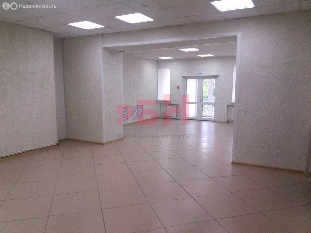 Торговая площадь (63.4 м) - Фото 1