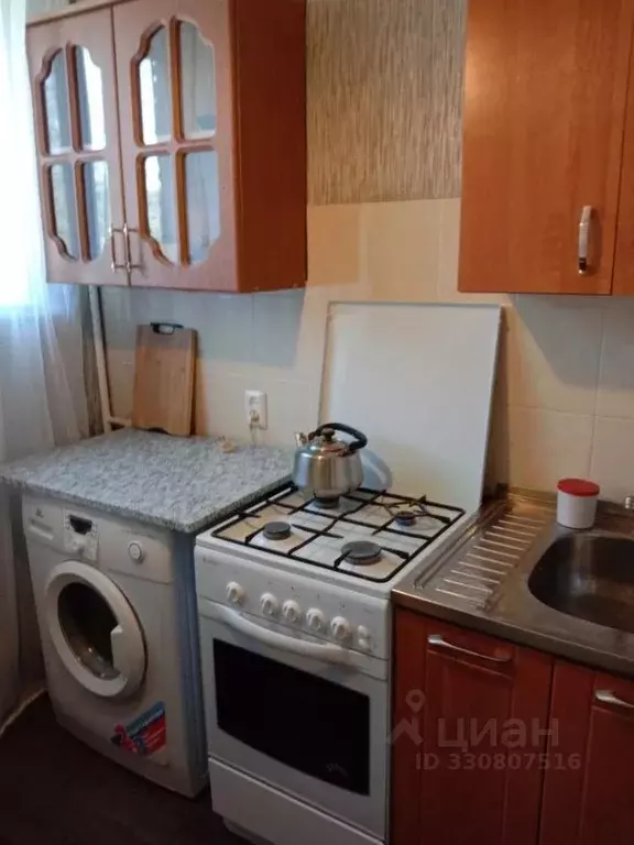 1-к кв. Астраханская область, Астрахань Смоляной пер., 6 (30.0 м) - Фото 1