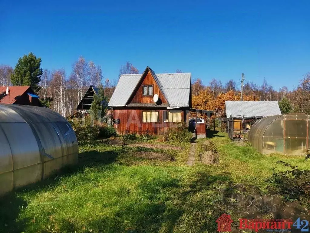 Дом в Кемеровская область, Калтанский городской округ, с. Сарбала  (88 ... - Фото 1