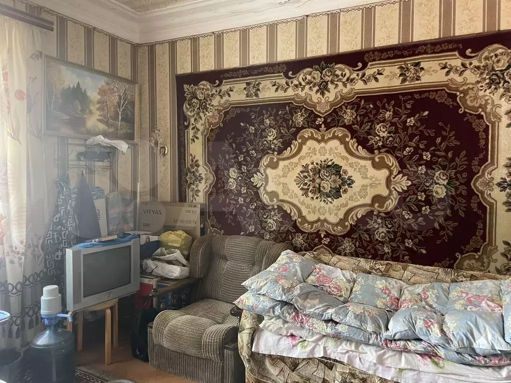 Комната 16 м в 5-к., 2/4 эт. - Фото 1