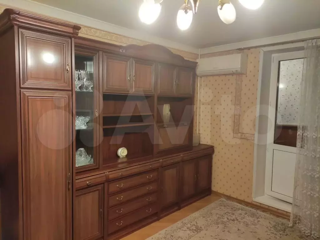 1-к. квартира, 40 м, 5/17 эт. - Фото 1