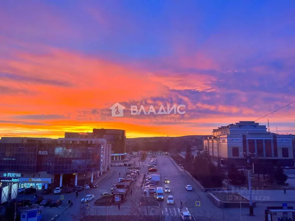 2-к кв. Оренбургская область, Орск просп. Мира, 23 (54.3 м) - Фото 1