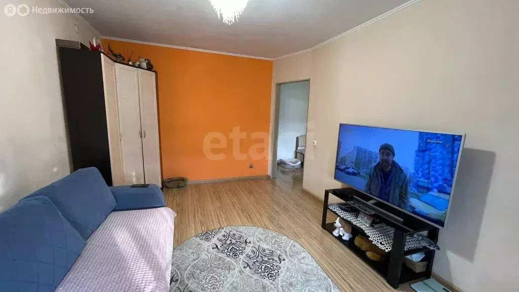 2-комнатная квартира: Улан-Удэ, улица Комарова, 25Б (50 м) - Фото 1