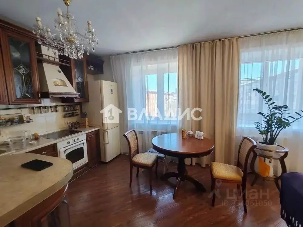 2-к кв. Бурятия, Улан-Удэ ул. Столбовая, 60 (49.6 м) - Фото 1
