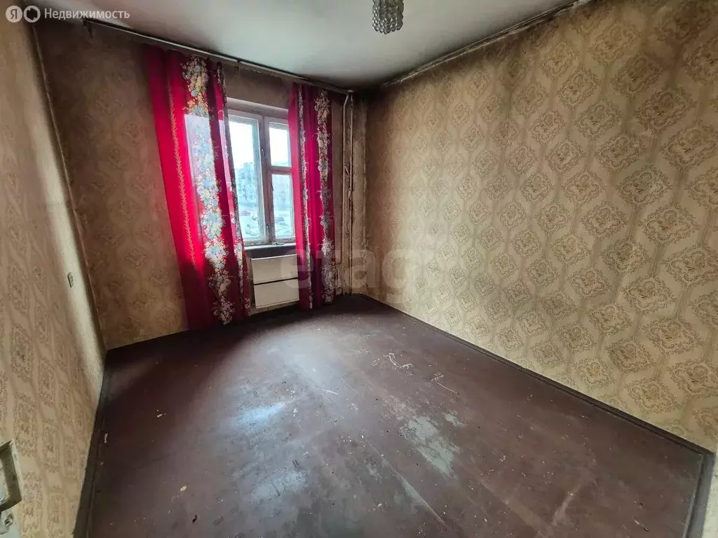 4-комнатная квартира: Новокузнецк, улица Климасенко, 28 (77 м) - Фото 2