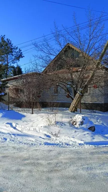 Дом в Саратовская область, Энгельс Удалой пер. (83 м) - Фото 0