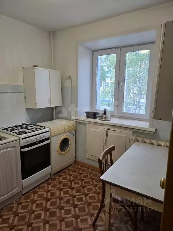 3-к кв. Кировская область, Киров ул. Азина, 49 (55.1 м) - Фото 1