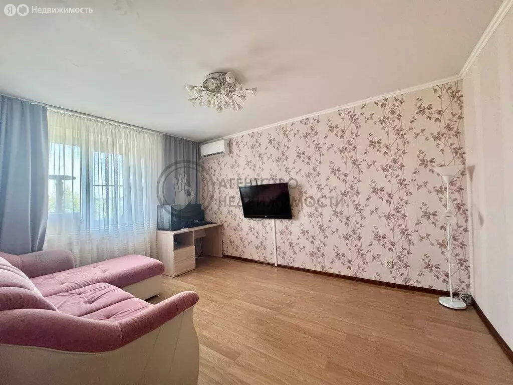 2-комнатная квартира: Казань, Набережная улица, 2 (42 м) - Фото 1