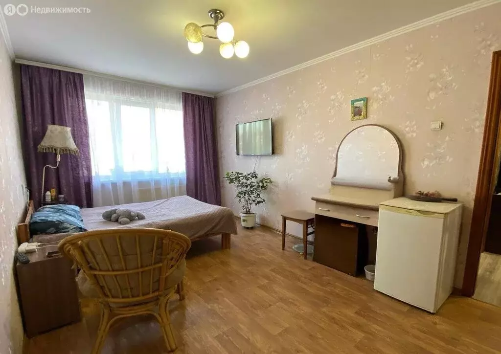 3-комнатная квартира: Уссурийск, Ленинградская улица, 43Г (61.1 м) - Фото 1