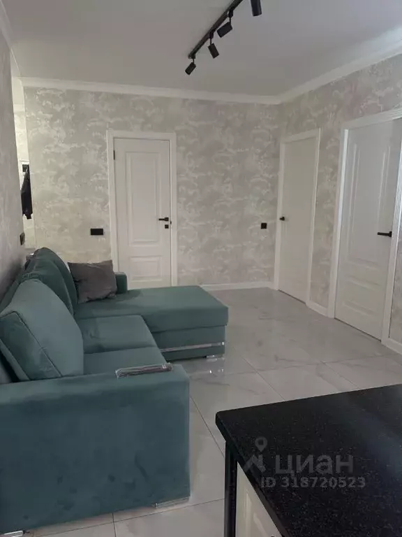 2-к кв. Северная Осетия, Владикавказ ул. Астана Кесаева, 44Вк2 (63.0 ... - Фото 0