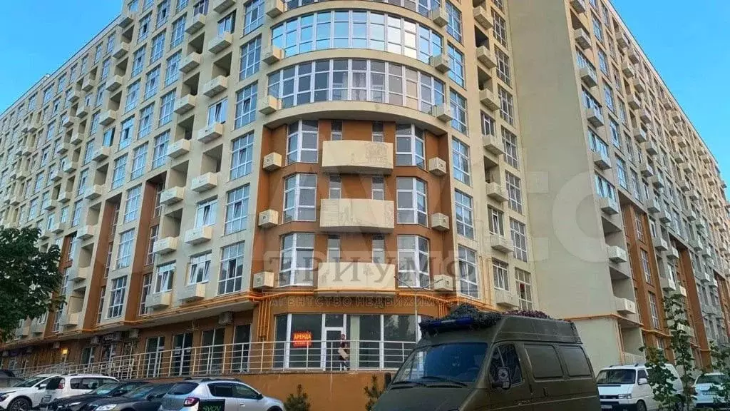 1-к. квартира, 42 м, 5/11 эт. - Фото 1