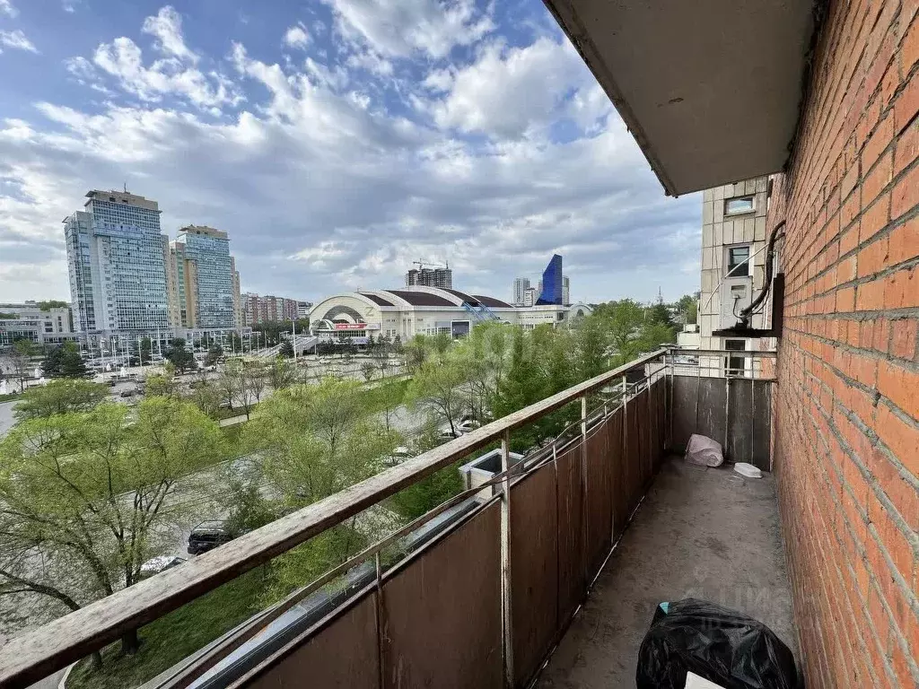 4-к кв. Хабаровский край, Хабаровск ул. Дикопольцева, 10 (92.7 м) - Фото 0
