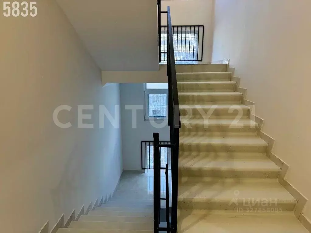 2-к кв. Севастополь ул. Колобова, 44к5 (63.0 м) - Фото 2