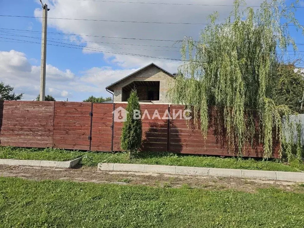 Дом в Тульская область, Узловский район, Смородинское с/пос, с. ... - Фото 1