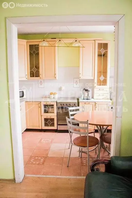 4-комнатная квартира: Кемерово, Новостроевская улица, 8 (76 м) - Фото 1
