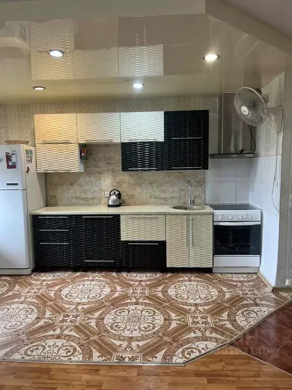 3-к кв. Иркутская область, Иркутск Байкальская ул., 242А (68.0 м) - Фото 2