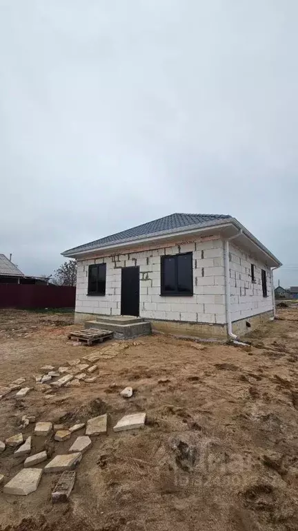 Дом в Астраханская область, Астрахань пер. 13-й Сквозной, 9 (71 м) - Фото 1