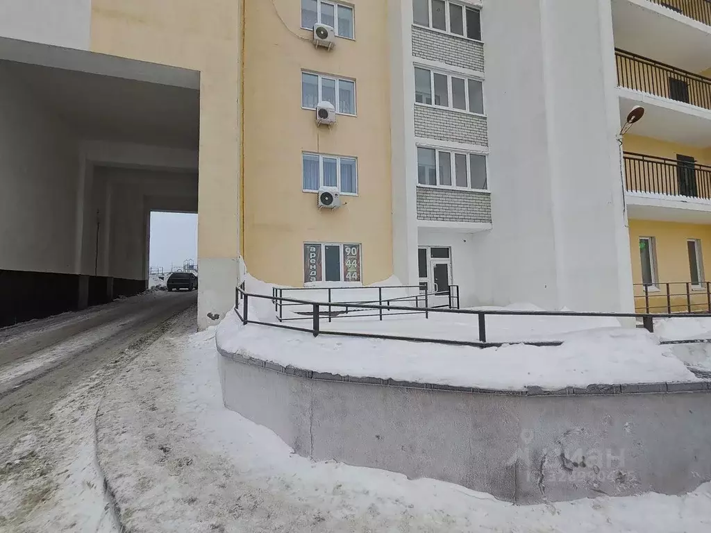 Помещение свободного назначения в Саратовская область, Саратов ул. ... - Фото 1