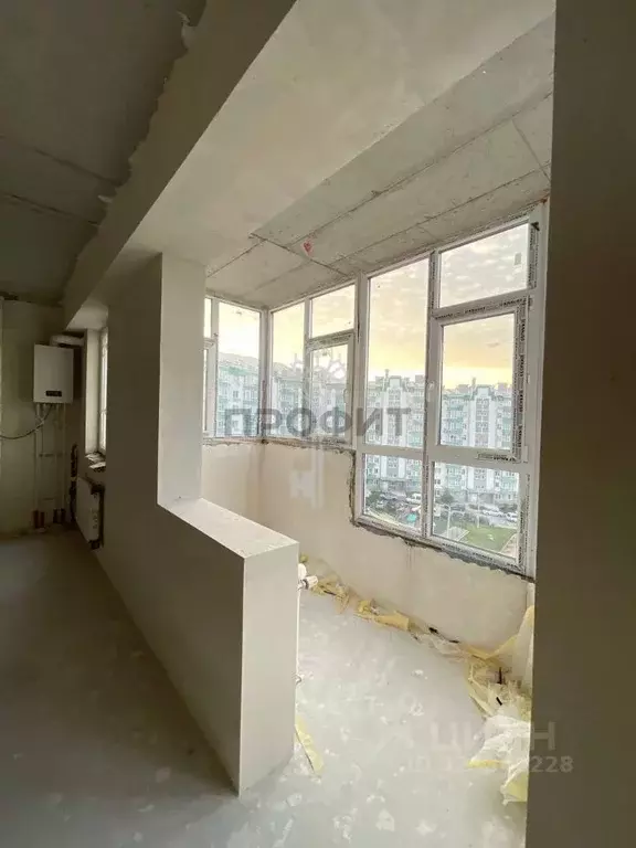 2-к кв. Крым, Алушта ул. 60 лет СССР, 29 (57.0 м) - Фото 2