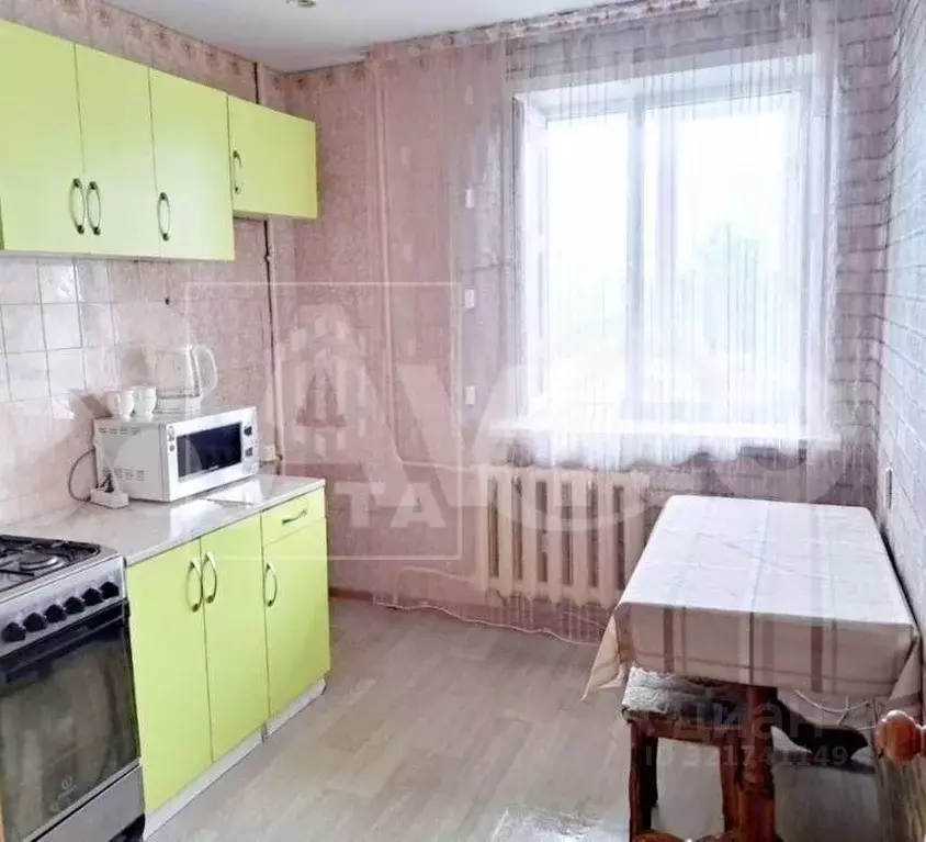 4-к кв. Воронежская область, Воронеж ул. Богдана Хмельницкого, 66 ... - Фото 0