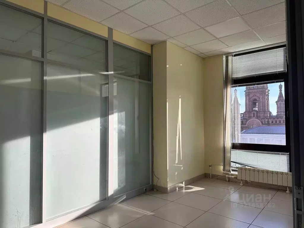 Офис в Татарстан, Казань Профсоюзная ул., 40-42 (37 м) - Фото 1