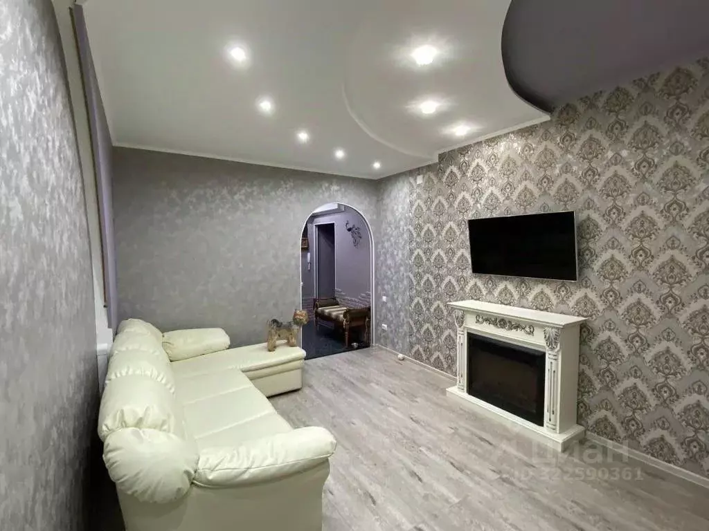 3-к кв. Саха (Якутия), Якутск ул. Чайковского, 30/4 (78.0 м) - Фото 1