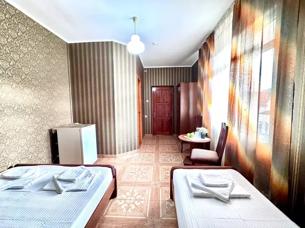 Комната Краснодарский край, Сочи Адлер жилрайон, ул. Чкалова, 34 - Фото 2