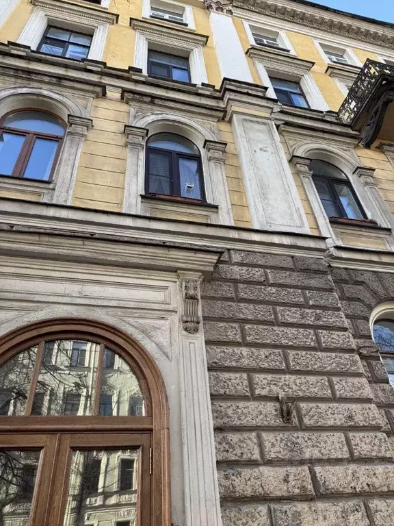 2-к кв. Санкт-Петербург 11-я Васильевского острова линия, 16 (63.0 м) - Фото 2