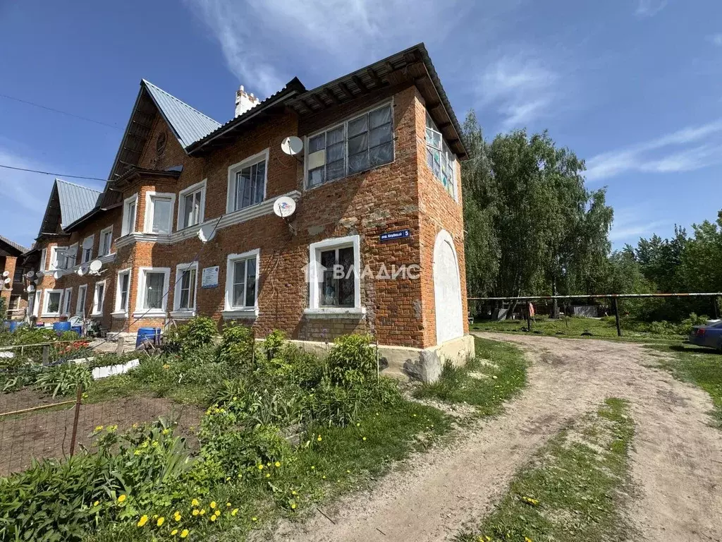 3-к кв. Тульская область, Донской Шахтерский мкр, Клубный пер., 5 ... - Фото 1