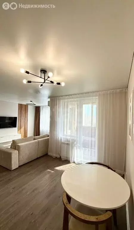 Квартира-студия: Омск, улица Крупской, 13/4 (37.1 м) - Фото 2