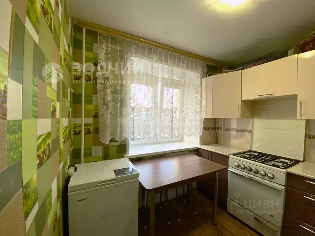 1-к кв. Чувашия, Канаш пер. Б. Хмельницкого, 13 (30.8 м) - Фото 1