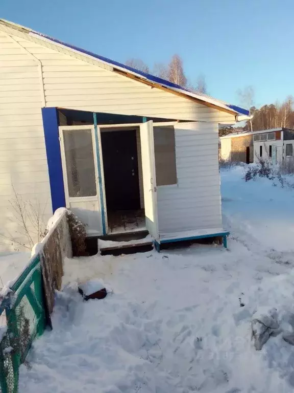 Дом в Тюменская область, Нижнетавдинский район, с. Тюнево ул. ... - Фото 1