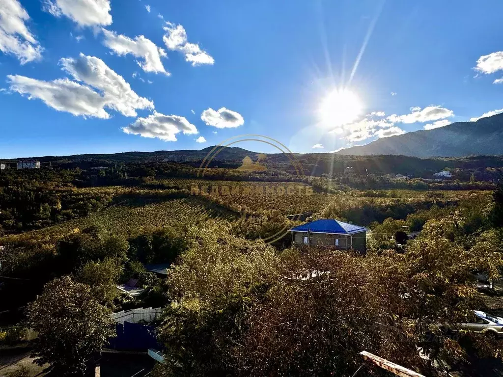 2-к кв. Крым, Ялта ул. Ворошилова, 6к1 (63.1 м) - Фото 2