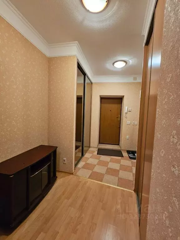 2-к кв. Омская область, Омск Интернациональная ул., 35 (55.0 м) - Фото 2