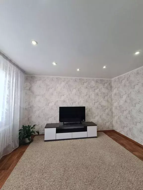 3-к. квартира, 69 м, 9/9 эт. - Фото 0