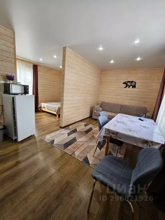 Комната Адыгея, Майкопский район, пос. Каменномостский ул. Мостовая, 8 - Фото 1