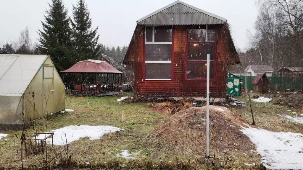 Дом в Ленинградская область, Лужский район, Толмачевское городское ... - Фото 0