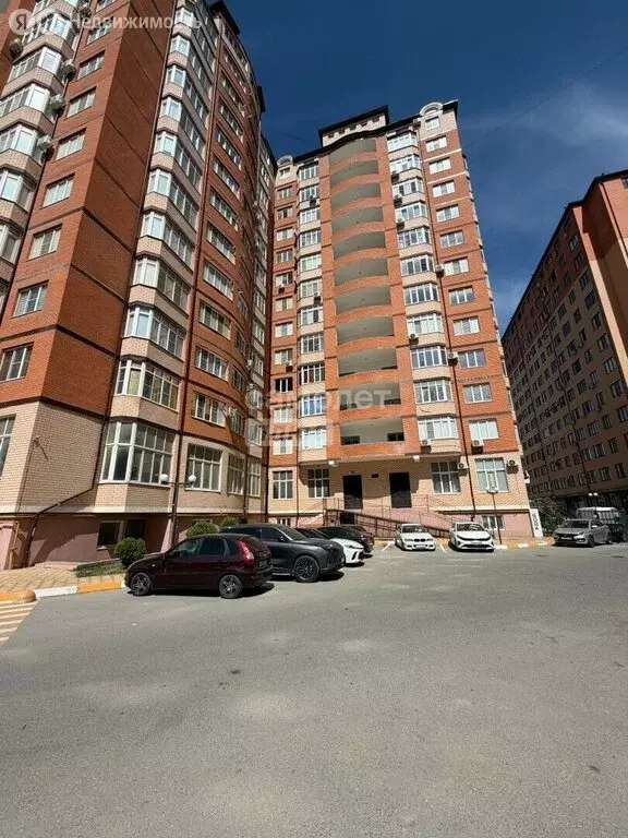 2-комнатная квартира: Каспийск, проспект М. Омарова, 24 (75 м) - Фото 1