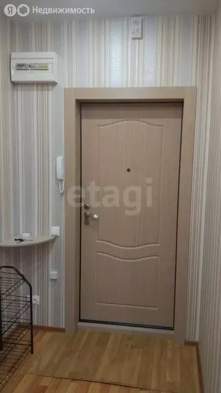 1-комнатная квартира: Набережные Челны, улица Ахметшина, 120 (42 м) - Фото 2