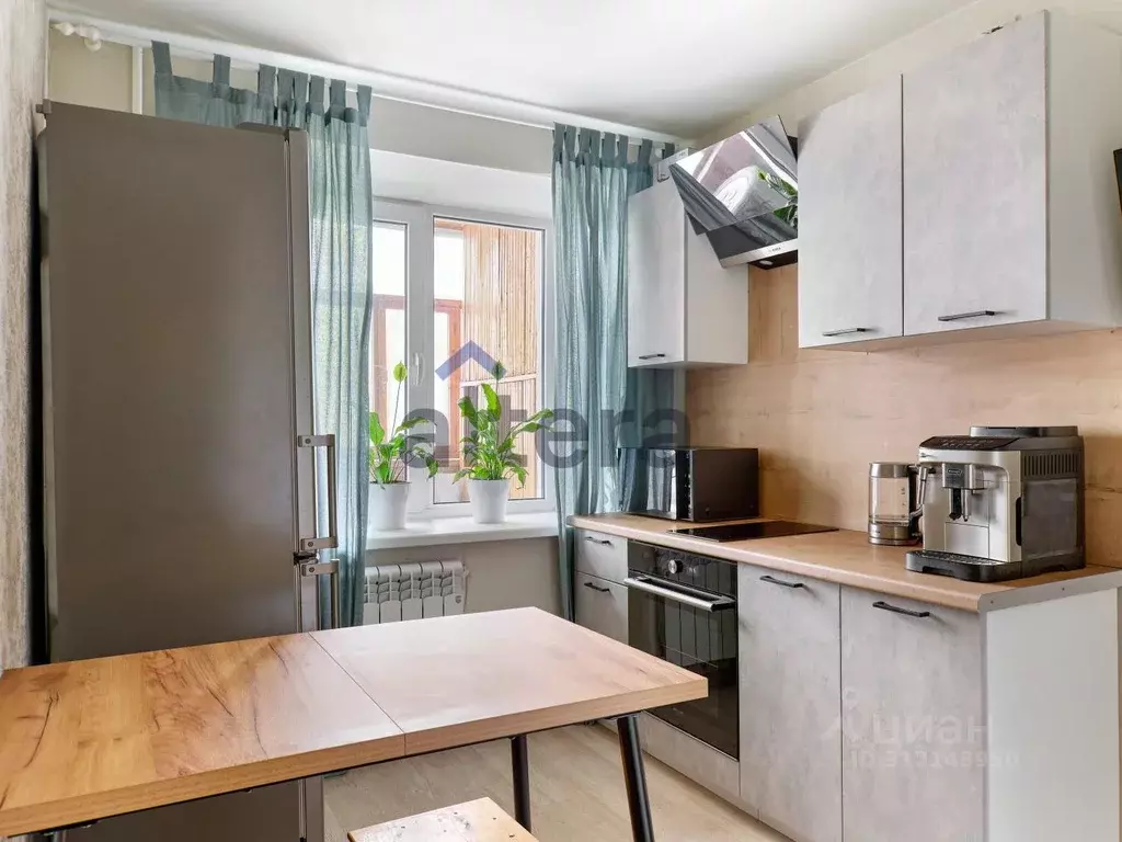 2-к кв. Татарстан, Казань ул. Кулахметова, 22 (65.0 м) - Фото 0