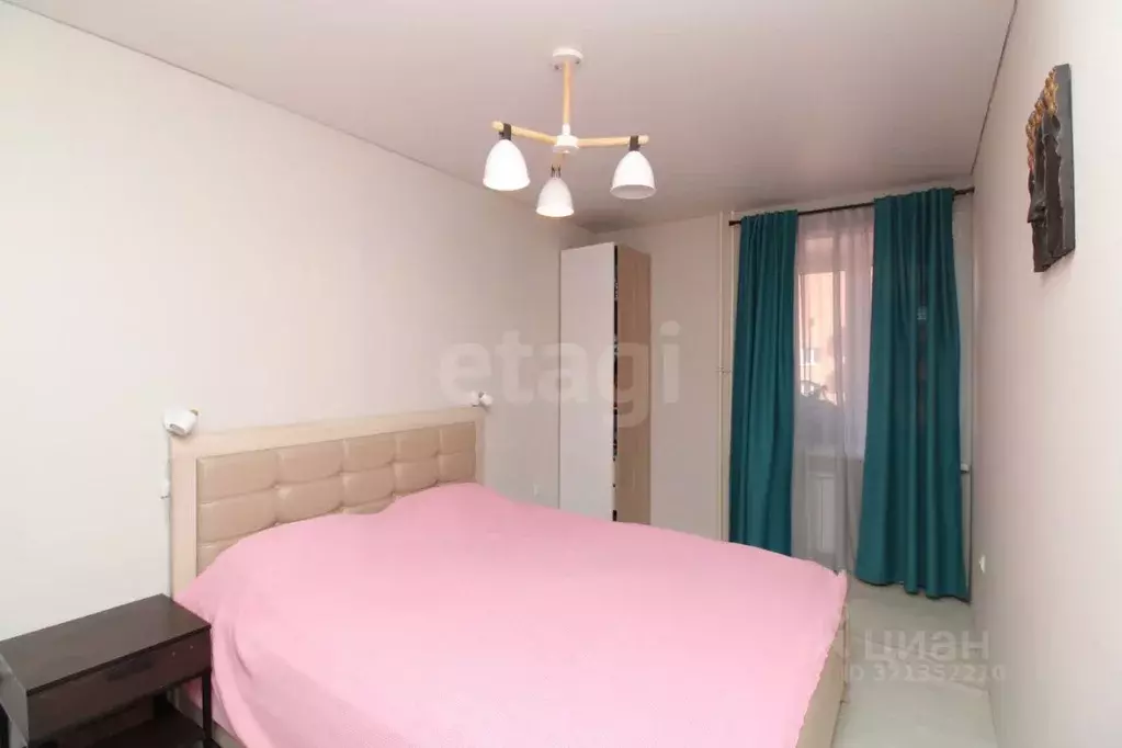 2-к кв. Красноярский край, Красноярск просп. 60 лет Образования СССР, ... - Фото 0