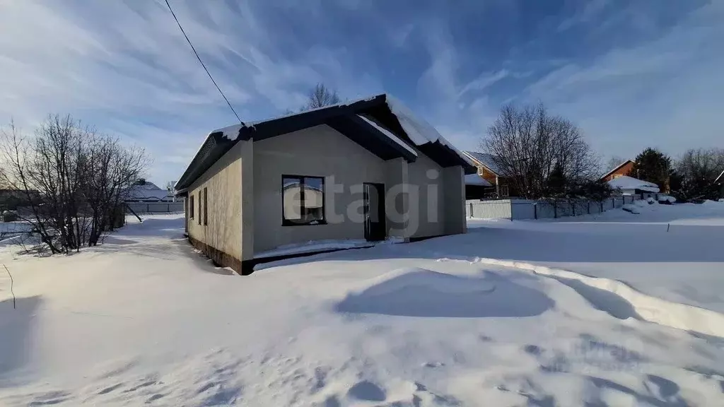 Дом в Башкортостан, Уфимский район, Русско-Юрмашский сельсовет, д. ... - Фото 1
