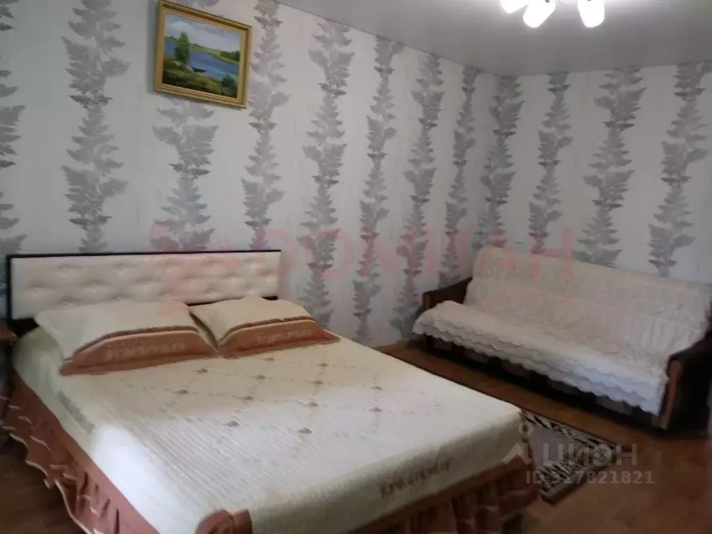 1-к кв. Ростовская область, Аксай ул. Платова, 68 (36.0 м) - Фото 0